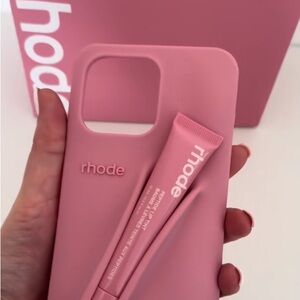 Only The Rhode Ribbon 🎀 Lip Treatment